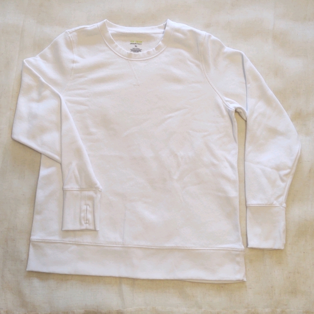 Women's XL White Fleece Sweatshirt